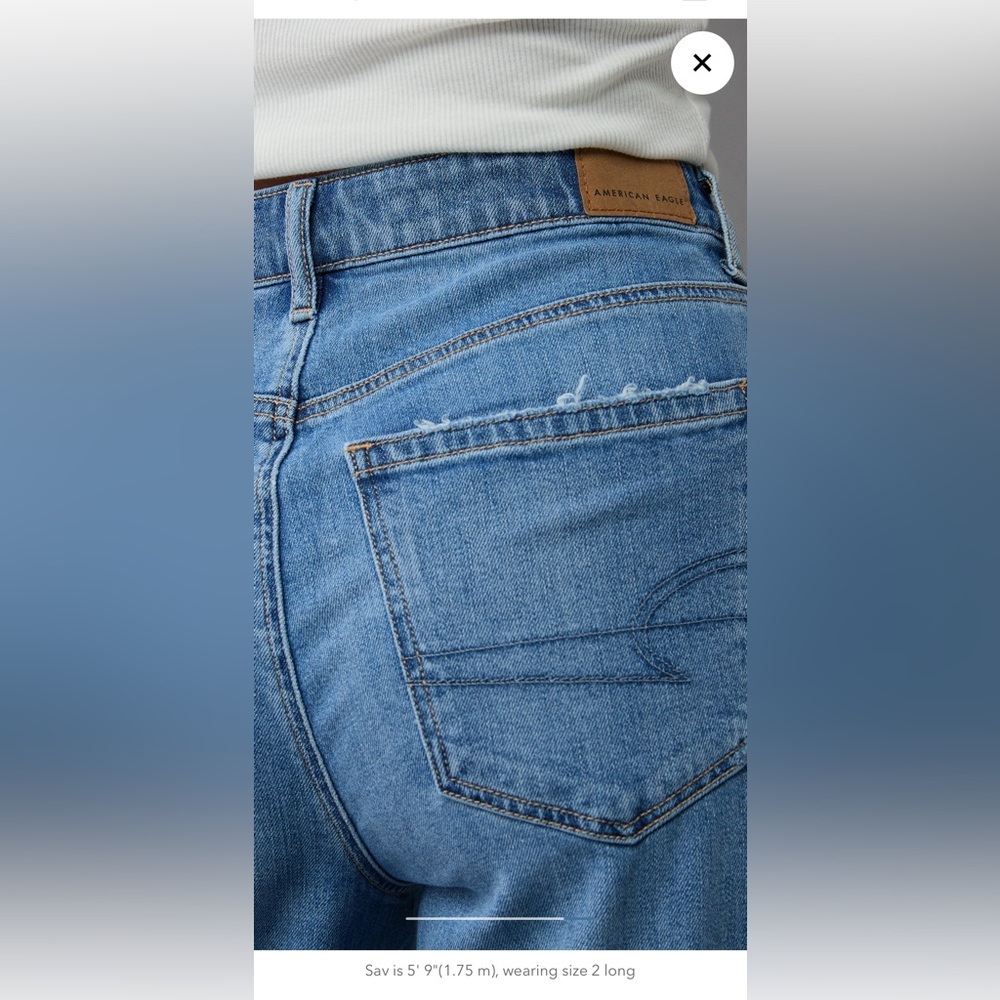 AE Dreamy Drape Stretch Super High-Rise Baggy Wide-Leg Jeans in Light Blue Denim - Picture 6 of 7